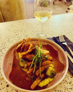 Oyster Mushroom Chops on Potato puree   at Veganic in Krakow