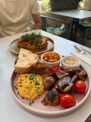 English breakfast & Avocado toast  at Veganic in Krakow