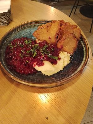 Oyster mushrooms at Veganic in Krakow