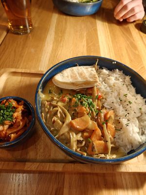 Thai basil stew at Veganic in Krakow