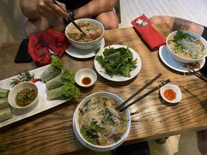 Pho, noodle soup and summer rolls. Were diggin‘ in (: at Minh Chay - Ma May in Hanoi