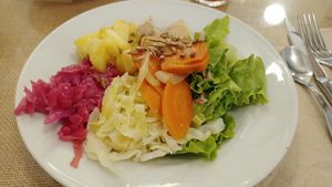 Ensalada de escabeche de hortalizas marinadas y pipas at El Fogon Verde in Madrid