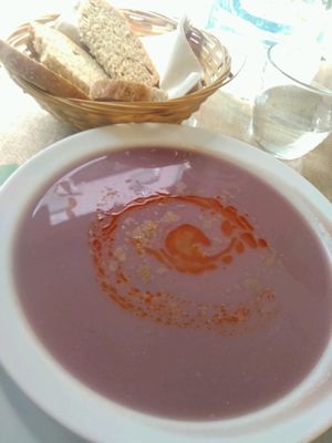 Red cabbage & apple soup at El Fogon Verde in Madrid