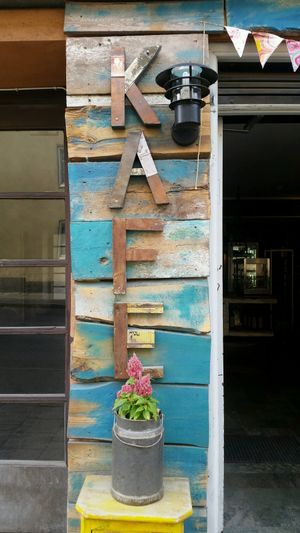 front side at Glokala Haket Kafé & Bistro in Norrkoping