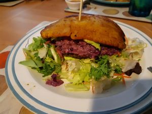 Main / Burger at Cookaluzka in Madrid