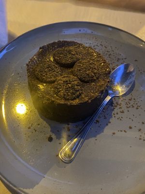 Tarta oreo at Cookaluzka in Madrid