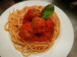 bolognesa vegana at Cookaluzka in Madrid