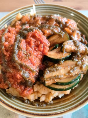  at Cookaluzka in Madrid