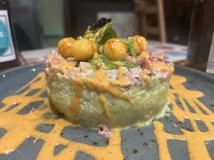 sushi-pizza  at Cookaluzka in Madrid