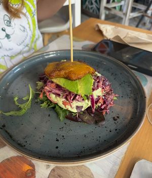 Plátano Burger  at Cookaluzka in Madrid