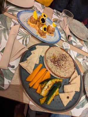  at Cookaluzka in Madrid