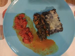 Pastel de plátano y alubias at Cookaluzka in Madrid