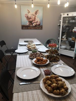 Beautiful setting at their private dinning area
 at Savor Living in Oakville