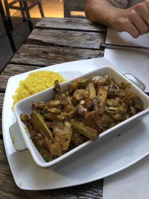 fish curry at Mayka in Belgrade