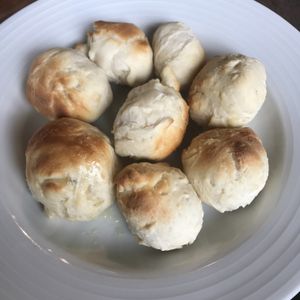 Vegan dough balls with garlic oil at Cafe Sia in Isle Of Skye