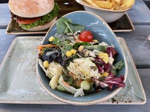 Side order salad  at Hans im Glück in Koblenz