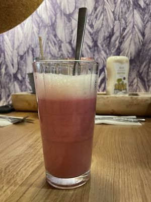 Pink Latte  at Hans im Glück in Koblenz