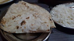 Chapatis and rice at Raj Tandoori in Newcastle Upon Tyne
