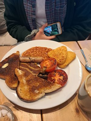 Full english breakfast at Green Kitchen in Brighton