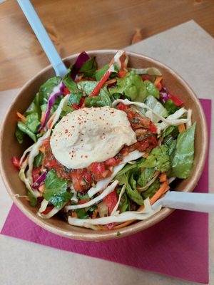 Mixed salad (no yoghurt) at Feyrouz in Athens