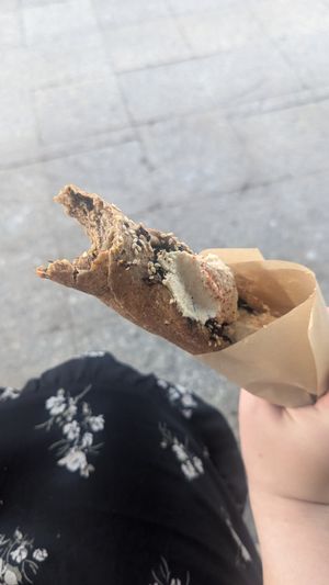 Amazing food, had 2 vegetarian pies, so yummy at Feyrouz in Athens