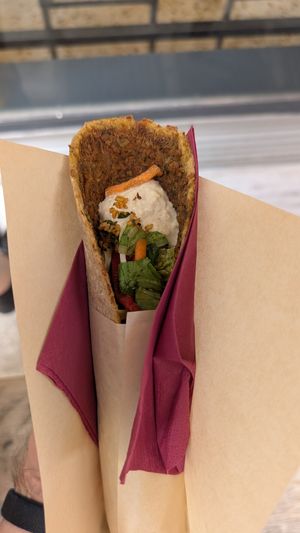 Lahmakin at Feyrouz in Athens