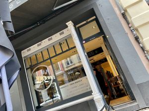 store front at 485Grad Pizza in Cologne