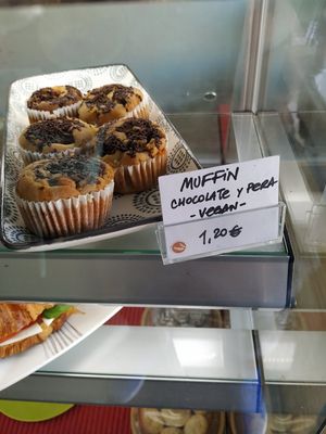 Vegan muffin at Cecicafe in Fuerteventura