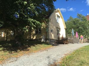 Beautiful house from 1755 at Cafe Samt in Enkoeping