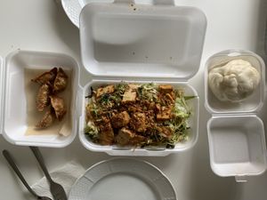 Kimchi pastry - Bun Nam Bo - Banh Bao at Hum Vegan Cuisine in Berlin