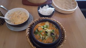 Cari and coco soup at Hum Vegan Cuisine in Berlin