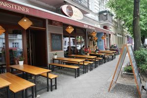 Outside at Hum Vegan Cuisine in Berlin