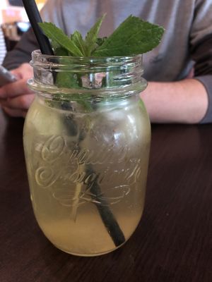 Fresh lemonade at Hum Vegan Cuisine in Berlin