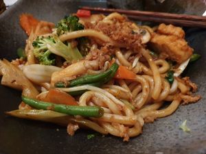 Udon Xao at Hum Vegan Cuisine in Berlin