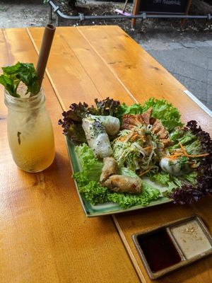 selection of starters at Hum Vegan Cuisine in Berlin