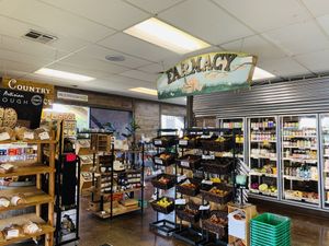 Groceries area at Country Organics in Redding