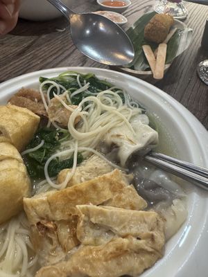 Xiao Mian Soup Special and drumsticks were fantastic!  at LN Fortunate Coffee - Duta Mas in Jakarta