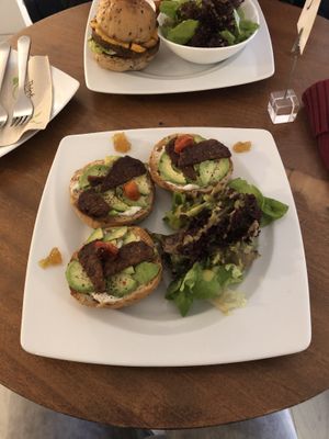Avocado toast with tempeh  at Great Bistro in Budapest