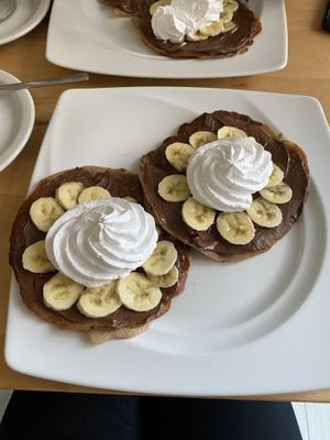 ‘Nutella’ & banana pancakes at Great Bistro in Budapest