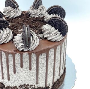 Vegan Cookies & Cream Cake at Vegan Art by Indira in Miami