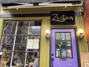   at Ziatun in Beacon