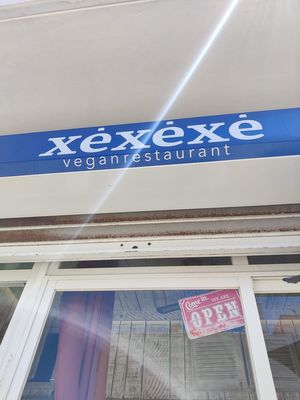 Entrance #Veganuary at O Xexexe in Costa Da Caparica