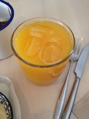 Fresh orange juice at O Xexexe in Costa Da Caparica
