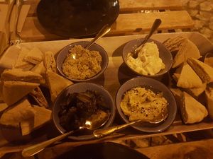 Tabua partilha XL at O Xexexe in Costa Da Caparica