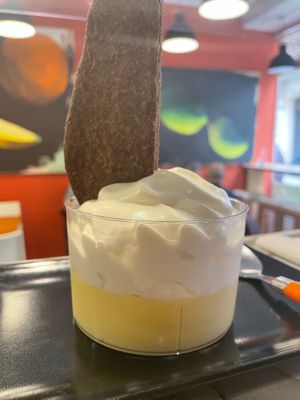 Tarte citron, crème d’agave, Sablè sarrasin huile d’olive  at La Boite a Dejeuner in Le Mans