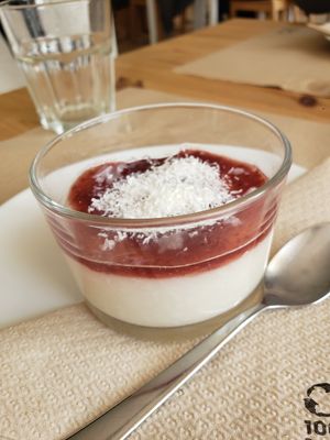  at Alfarroba Cafe in Albufeira