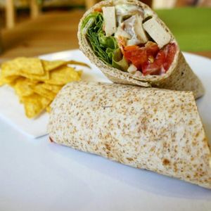 Tofuwraps at Alfarroba Cafe in Albufeira