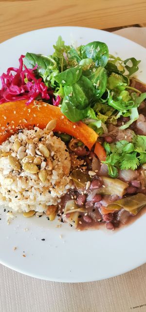 Menú del día. La calabaza muy top, la mezcla muy rica at Alfarroba Cafe in Albufeira