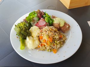 The main of the day at Alfarroba Cafe in Albufeira