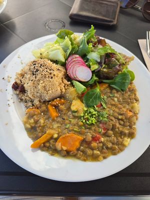 Dish of the day at Alfarroba Cafe in Albufeira